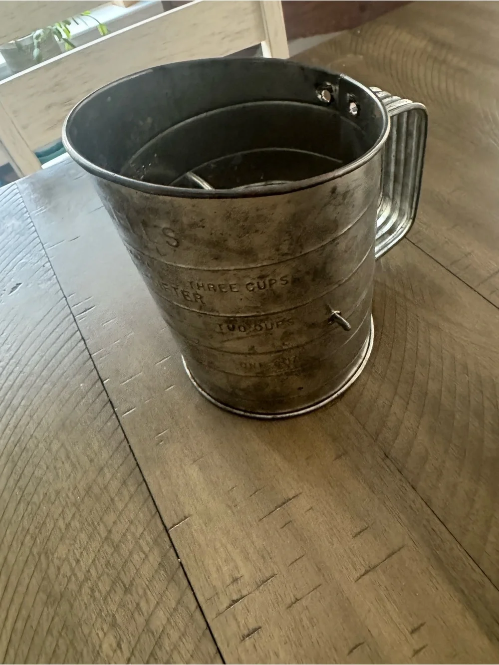 Brownell's Embossed Metal Hand Crank Flour Sifter - Silver